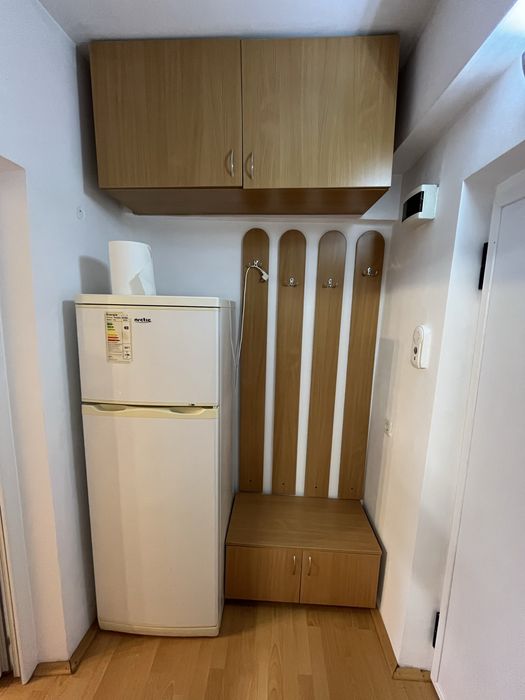 Vând Garsoniera mobilată complet