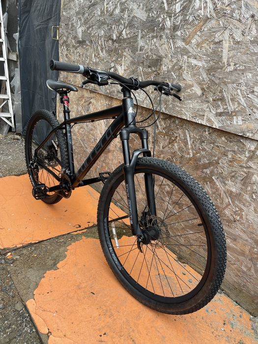 Bicicleta carrera frane pe disc roti 27.5” cadru aluminiu