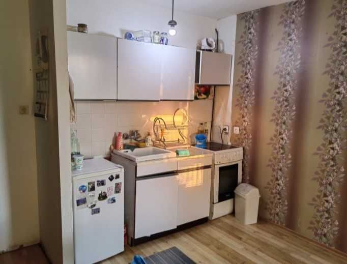 Дава се под наем Едностаен апартамент в София, Център - 30 кв.м за 375 € - Снимка #1