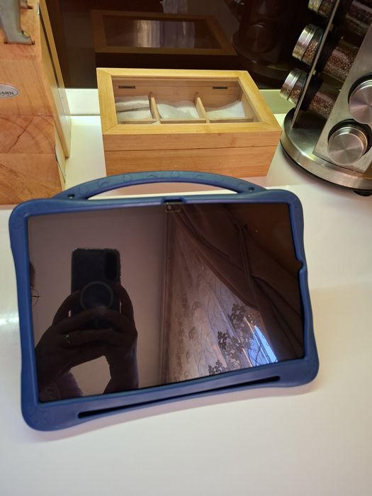 Tablete 2 buc Samsung galaxy A8 32 Gb Impecabile