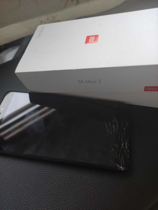 Xiaomi Max 2 64 GB - Фаблет