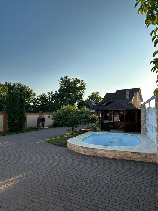 Casă spre închiriat /vânzare