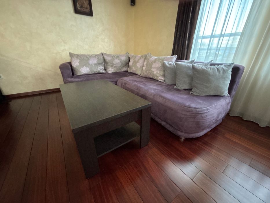 Диван и маса 250€/30€