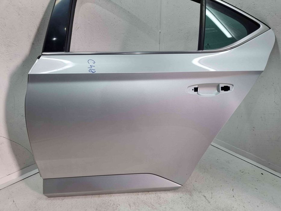 Usa stanga spate Skoda Superb III (3V3) [Fabr 2015-prezent] LA7W