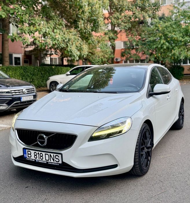 Volvo V40 Volvo V40, D3, 150 cai Bucuresti Sectorul 6 • OLX.ro