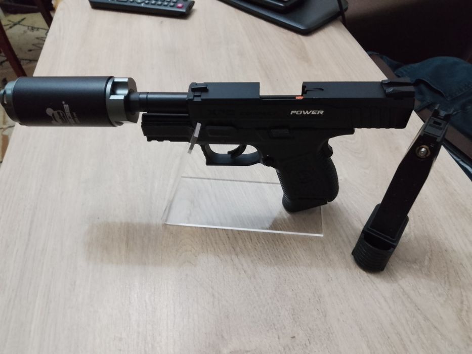 BLE XPD Black Leopard , GAS cu Tracer T238 și încărcător extins