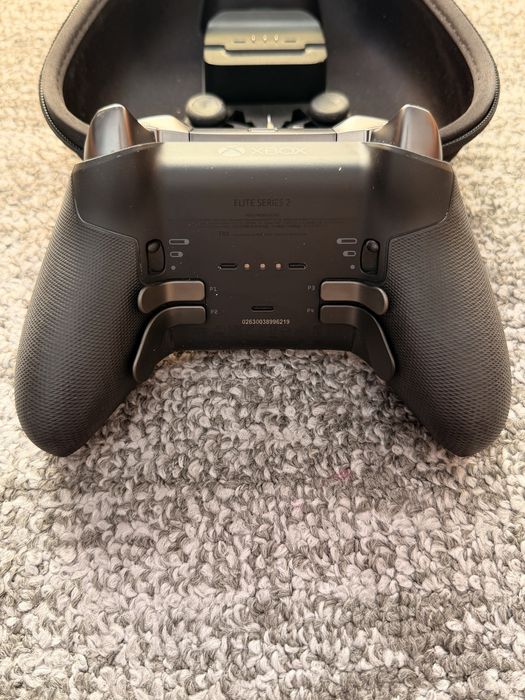 Vând controller xbox one Elite