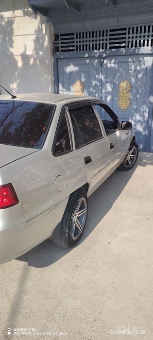 Nexie 2 сотилади