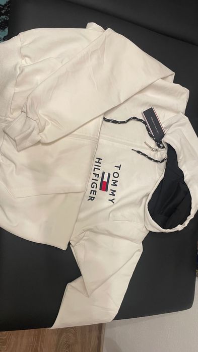 Bluze Bărbați diferite modele și mărimi