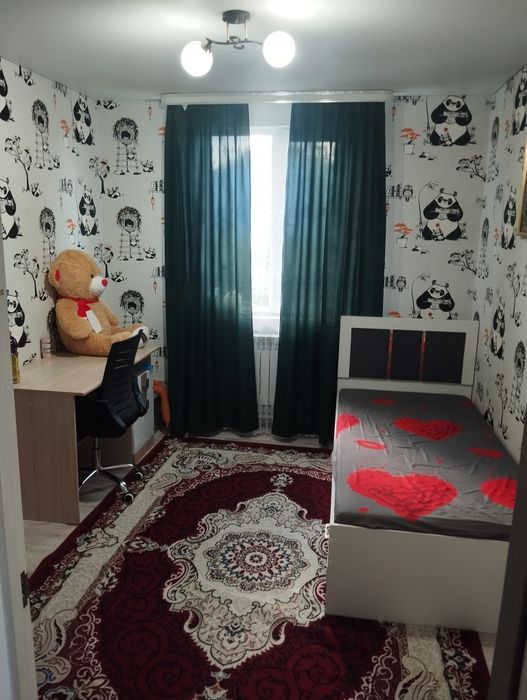 Продаётся Дом В раённом центре Хобда