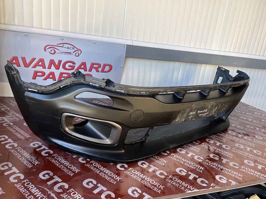 Предна броня Jeep Renegade 6 бр