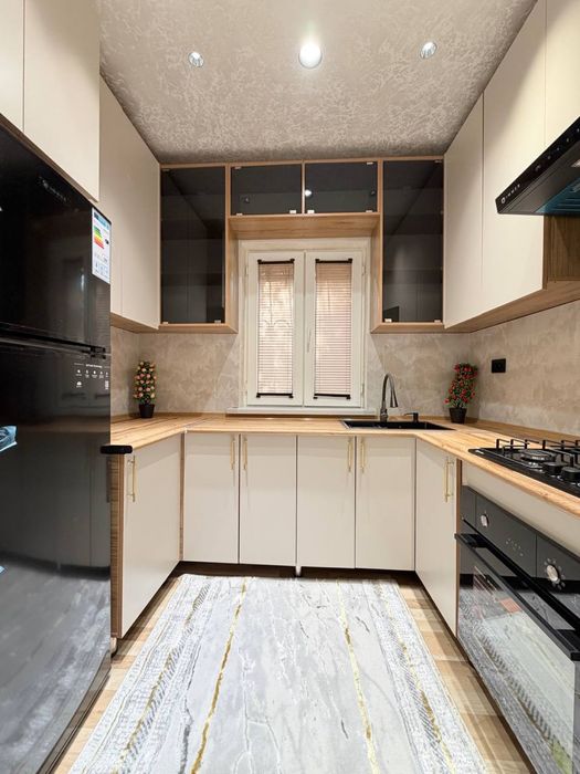 Срочно Продаётся квартира Метро Мирзо Улугбеу  Чилозор 2