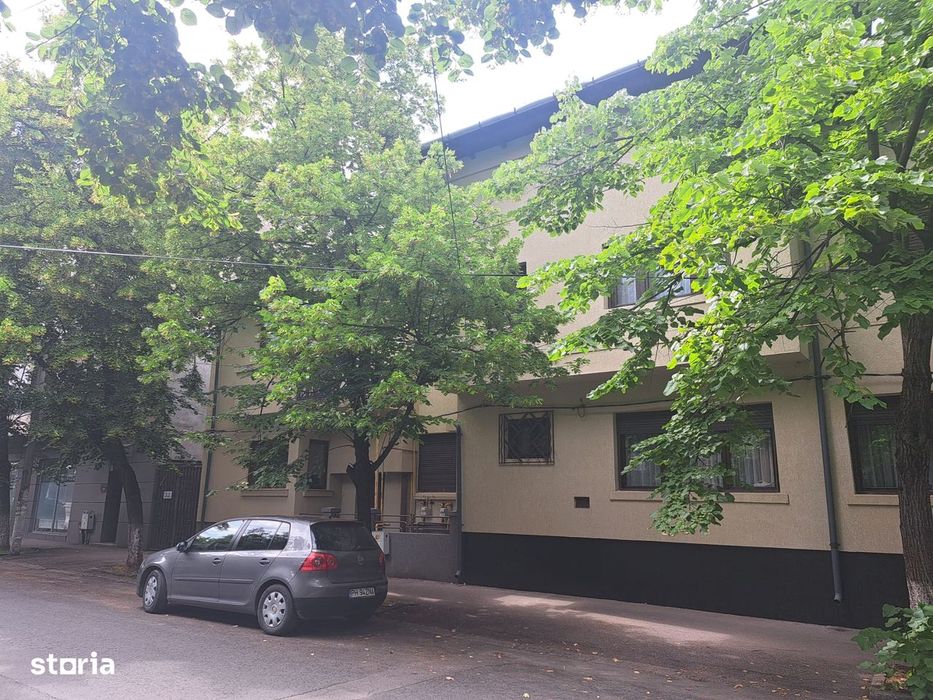 Superb apartament ultracentral, destinatie birouri