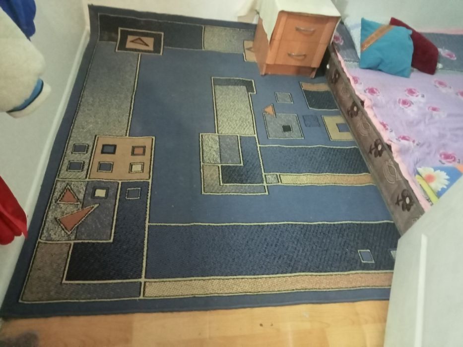 Мебель,ыдыстар,газ плита