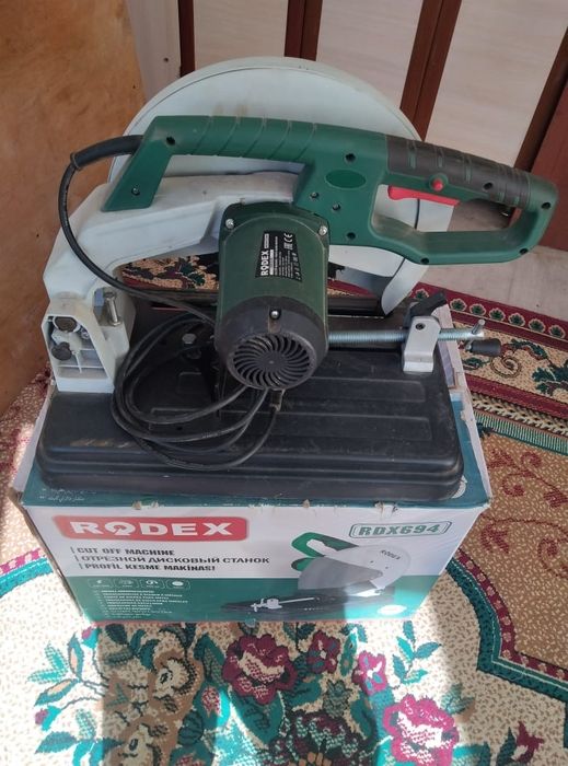 Торцовка отрезной новыи (Резак)