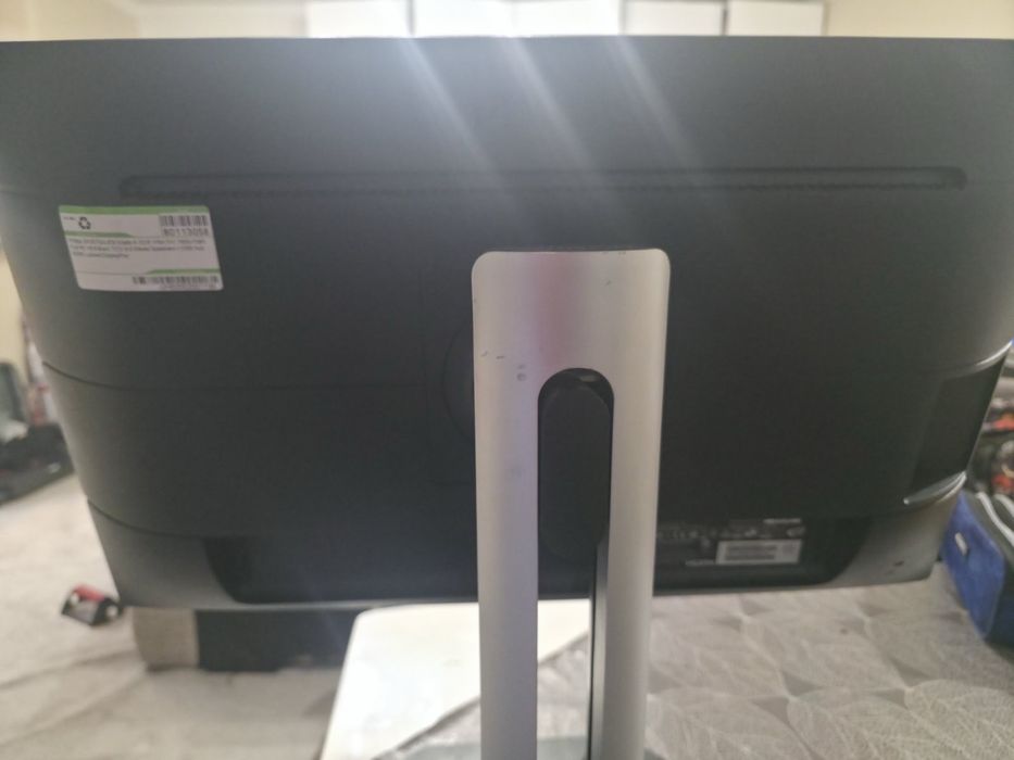 Монитор PHILIPS Screen Size: 23.8 to 24 inches