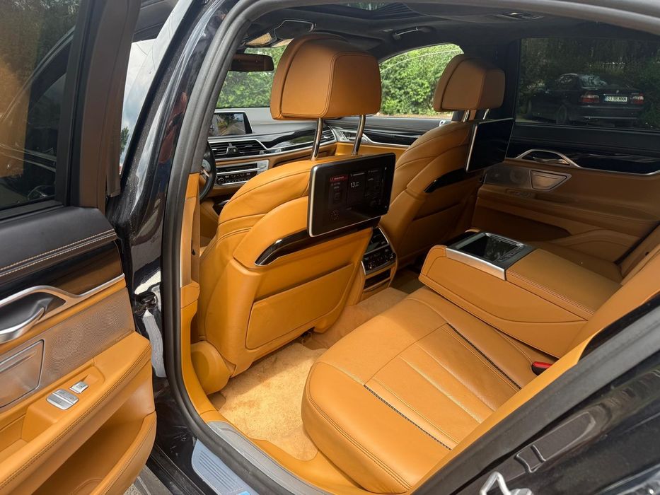 BMW Seria 750i  X drive Euro 6