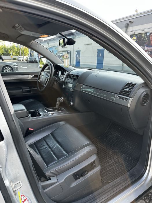 Masina Volkswagen Touareg