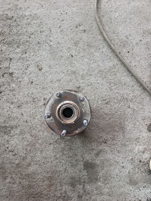 Byd qin plus ступица подшипник