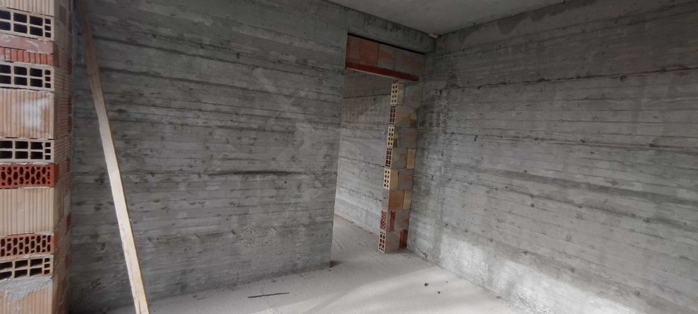 Продава се Двустаен апартамент в Варна, м-т Пчелина - 72 кв.м за 959 €/кв.м - Снимка #4