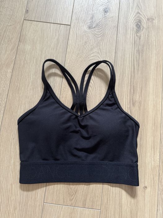 Bustiera de activitati sportive, XS