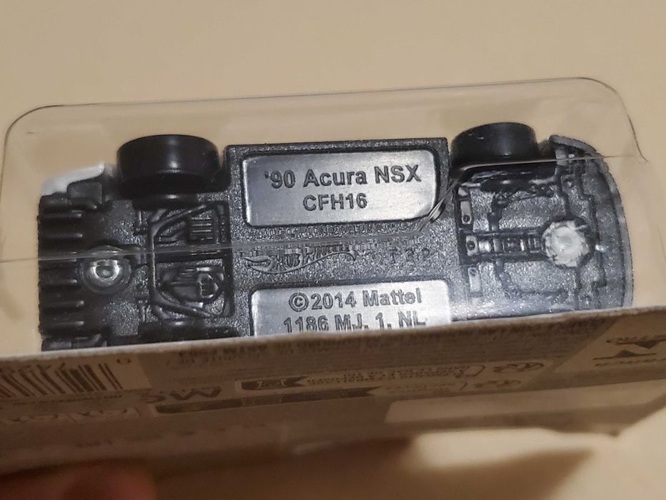 Machetă Hot Wheels Acura NSX 1990 (1:64)