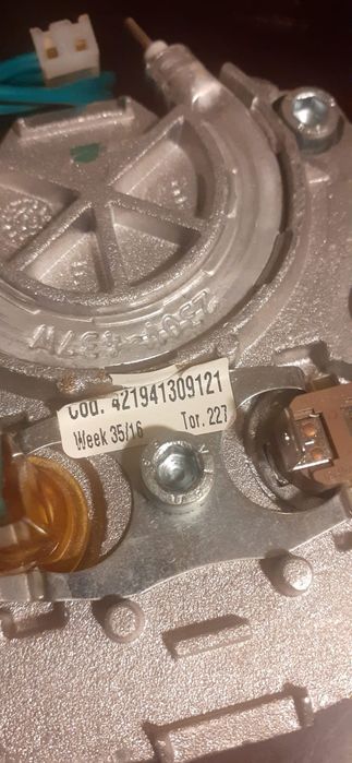 Răsnită rhea second