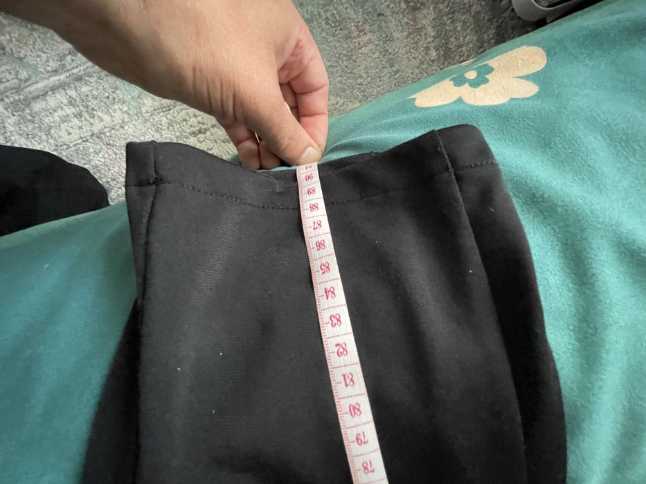 Pantaloni trening