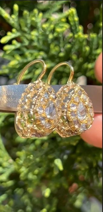 Cercei Aur 18k cu Diamante Naturale