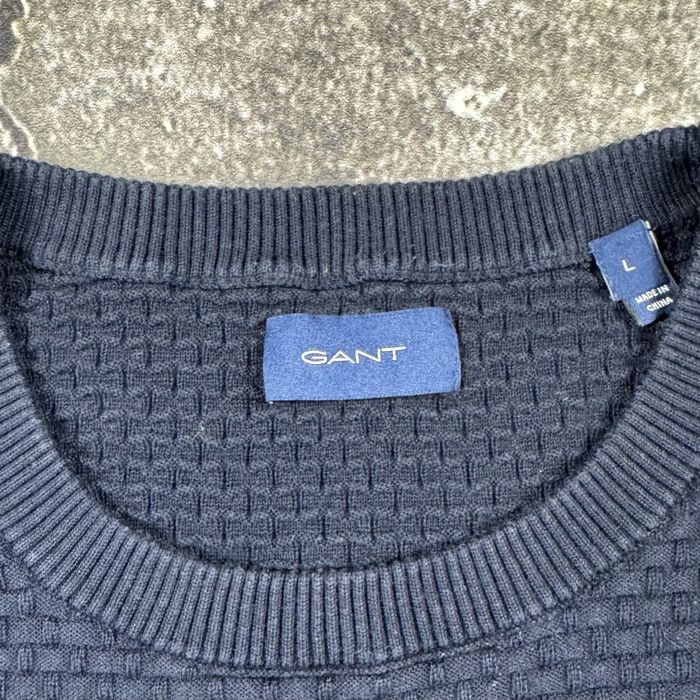 Мъжки пуловер GANT – Тъмносин – Размер L – Вафлена Плетка