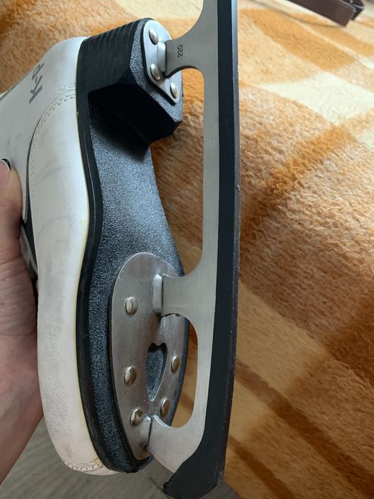 Женский коньки размер