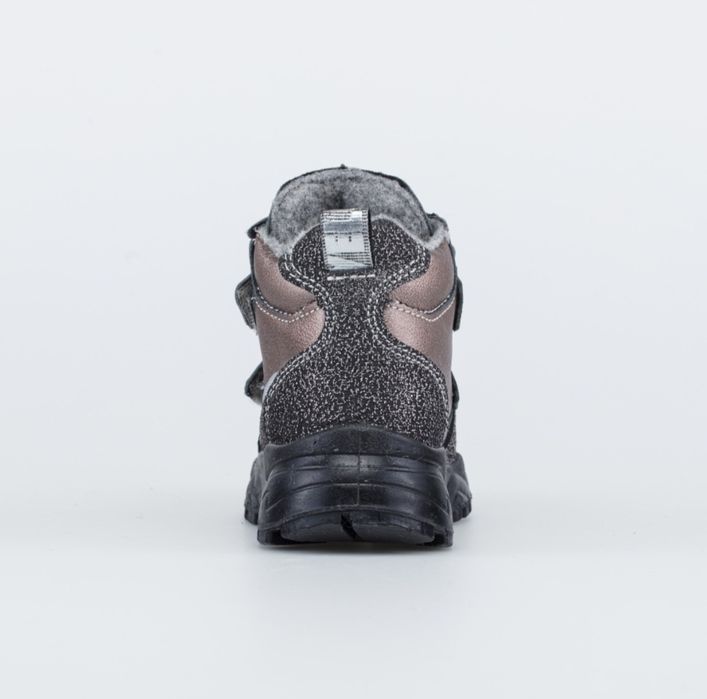 Продам кожаные ботинки в идеальном состоянии.