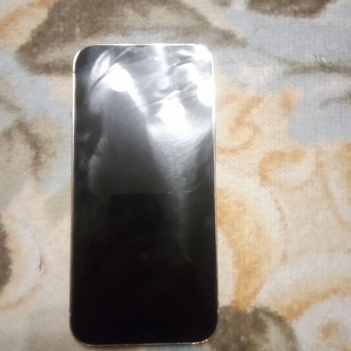 Продам айфон 14 про макс