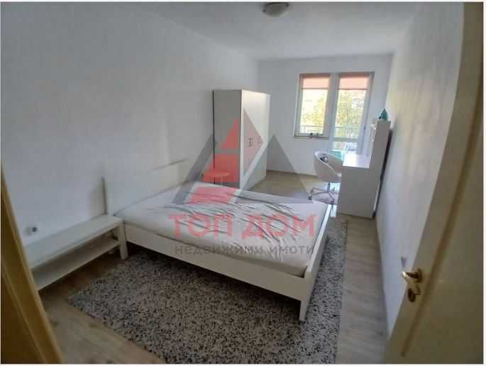 Дава се под наем Двустаен апартамент в Варна, Левски - 80 кв.м за 459 € - Снимка #2