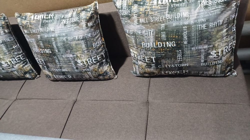 Продам диван тахта