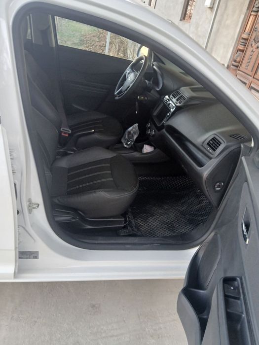 COBALT автомашинаси тезда сотилади