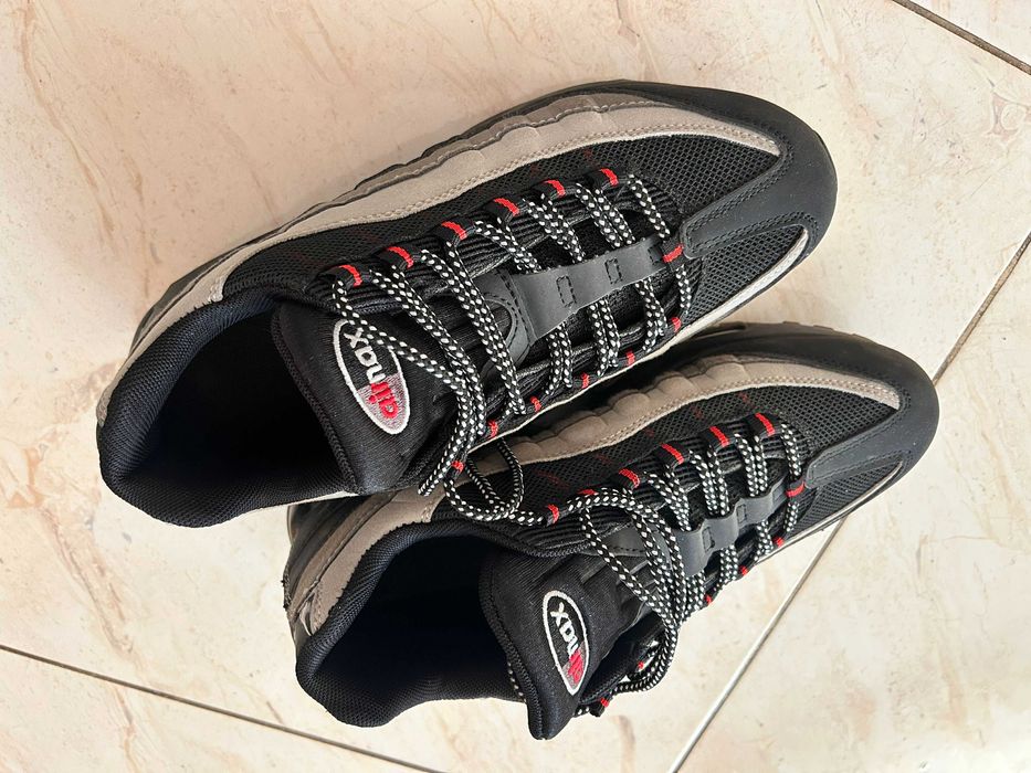 Nike Air Max 95.