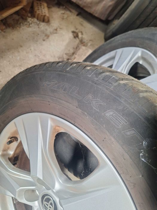 225/65/17  гуми за SUV  FALKEN , DOT 1721