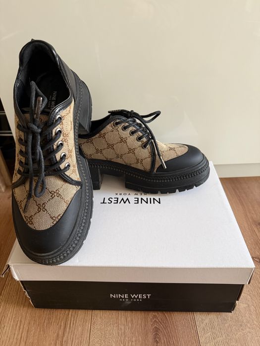 Обувки Nine West