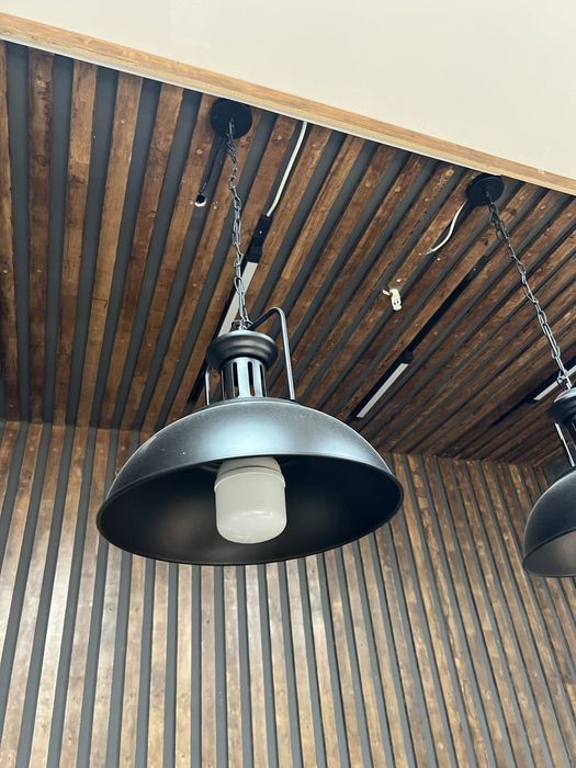 Продам люстры