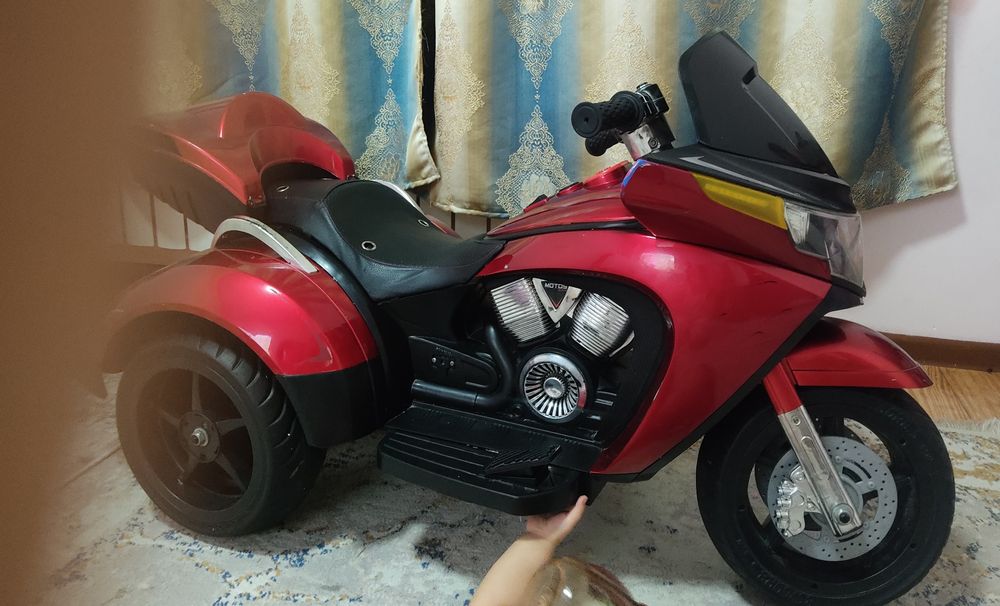 Мотацикл детский