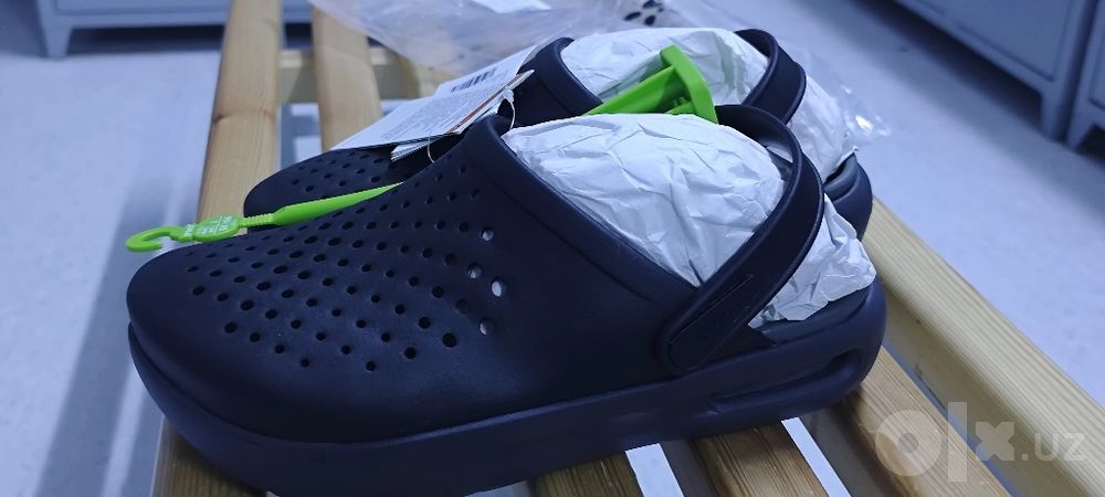 Продается Crocs sotiladi
