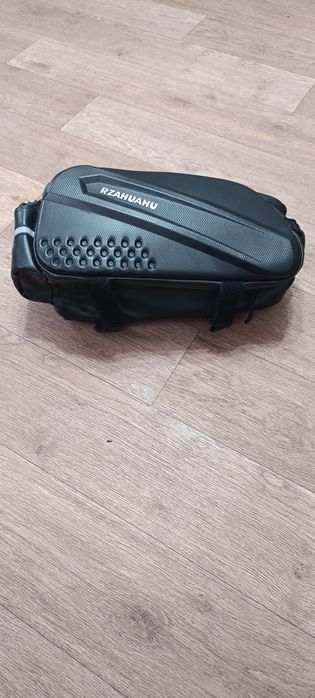 Продам сумку для велосипеда