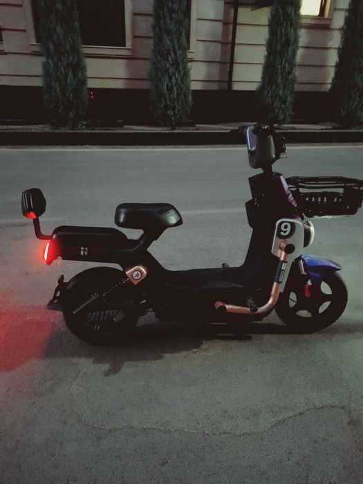 li9 elektro yengil skuter