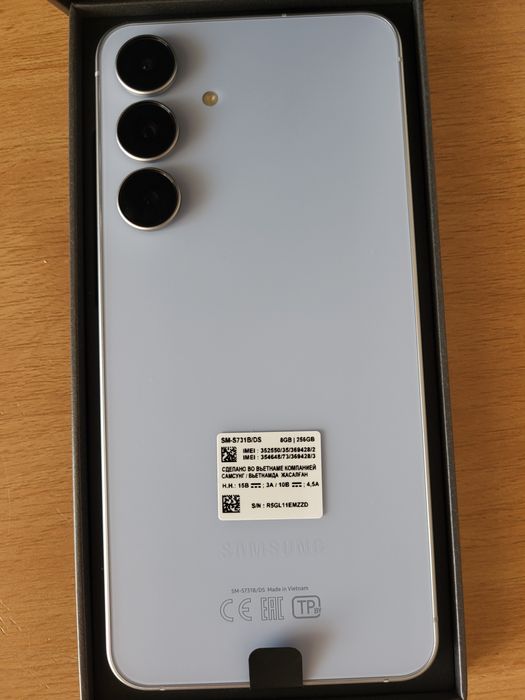 Samsung s25 FE Абсолютно новый