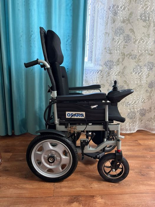 Продам Электрическую инвалидную коляску
