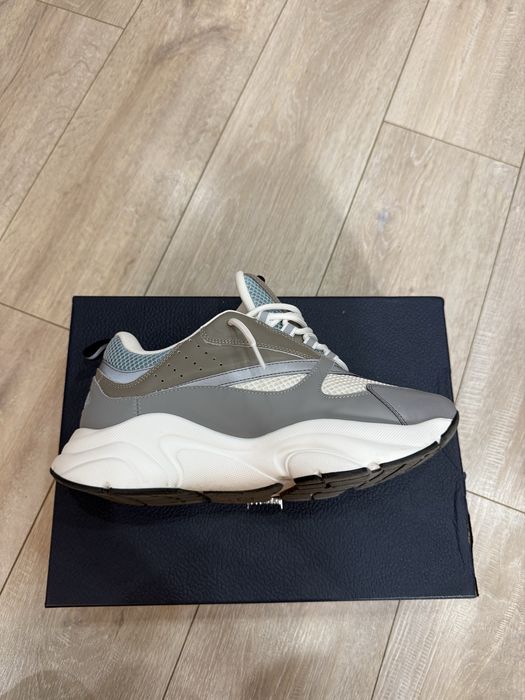 Dior b22 white blue