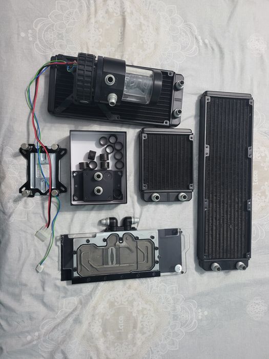 Placa video  MSI Duke Nvidia 2080ti + kit EK FLUID GAMING