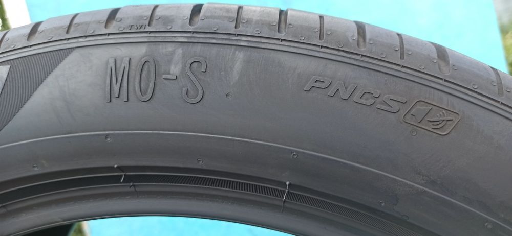 Шины 315/40 R21 Pirelli из Германии