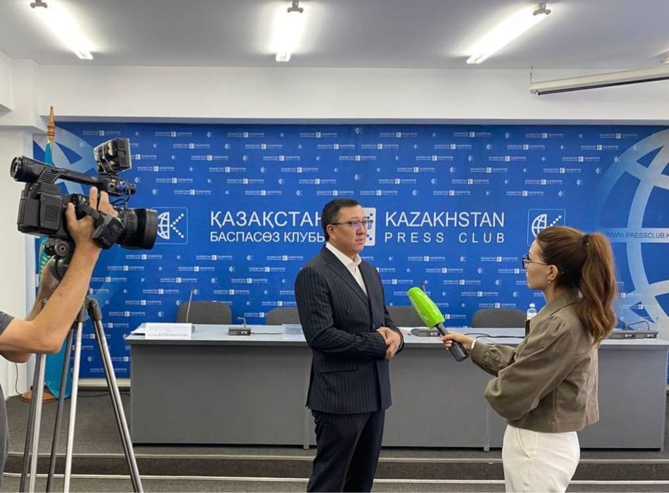 Адвокат,Юрист,Медиатор